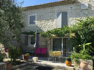 ? LOCATION – La Bastide d’Isachris ?