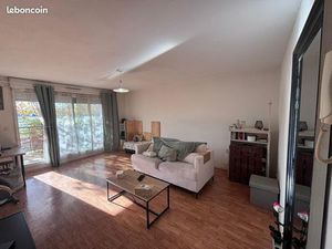 À saisir T2 proche commodités