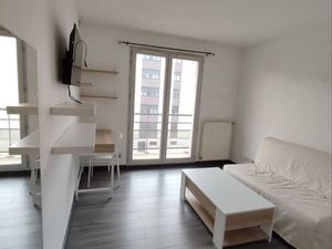 Studio 18m2 meuble avec balcon