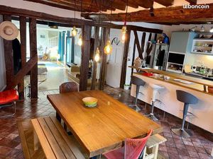 Coup de cœur – Triplex de charme avec cheminée et terrasse – 170 m² au sol – Centre-ville 