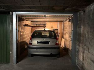 Garage / Box fermé à louer – Proche gare Riquier