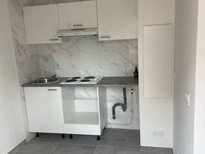 F2 neuf / jardin   belle terrasse et entrée privé