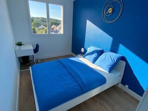 Chambre meublée dans beau T5 rénové / Gare Sud