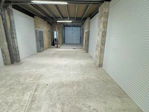 Local stockage ou activité