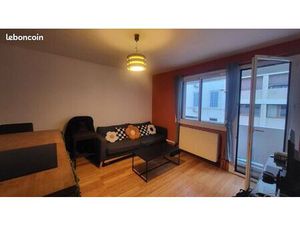 Grand T2 meublé proche Timone