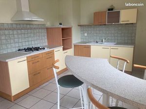 Deux pièces grande surface