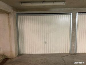 Box dans une résidence sécurisée - proche centre-ville