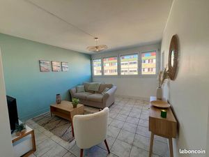 T4 lumineux refait à neuf – 70 m² – Proche centre-ville