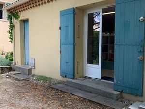 STUDIO 27 m2 sur jardin