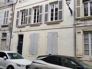 T2 RdC 32m2 rénové La Rochelle Centre ville Libre 1/01/26