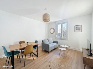 Beau 2 pièces meublé à STRASBOURG à proximité de l'arrêt de Tram St Florent et de la gare 