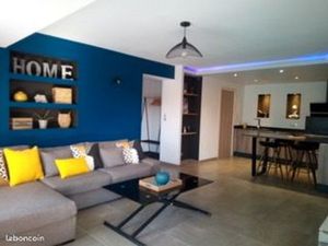 Location à l année grand f2 75m2