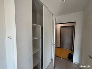 Studio quartier La Marègue - libre