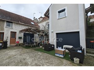 À vendre MAISON 4 pièces + APPARTEMENT type 1 loué SAINT CHERON (91)