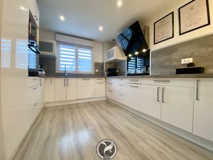 Maison de 108 m2 habitables sur 3 ares 82 centiares de terra