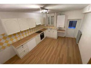 Location Maison à Cérans-Foulletourte (72330) : à louer / 95m² Cérans-Foulletourte