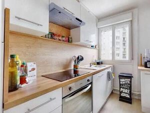 Location appartement 1 pièce 15 m² à Troyes (10000)