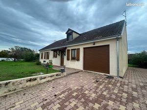 Pavillon individuel avec le nécessaire en plain pied