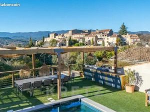 Maison 300 m2 de plain pied