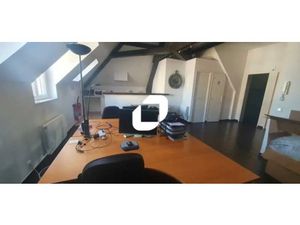 A LOUER  SURFACE DE BUREAUX CENTRE VILLE POISSY