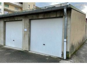 Box de stockage 27 m2
