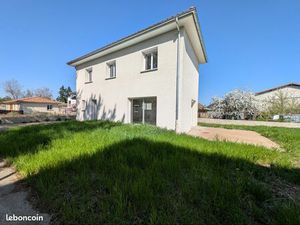 Maison neuve 86m2 - Jardin  terrasse  grand garage - 3 ch. - COLOMBIER-SAUGNIEU