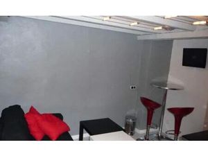 Location appartement 1 pièce 24 m² à Aix-en-Provence (13080)