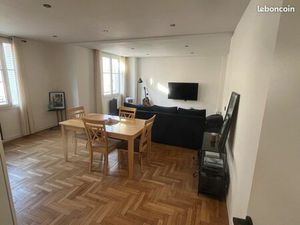 Appartement T3 meublé 71 m² – Villeurbanne / secteur Doua