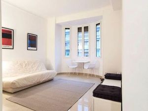 Studio meublé et climatisé Libération