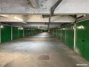 Location garage fermé