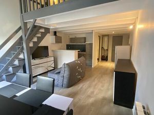 Poitiers centre-ville type 2 de 53 m2 en duplex style contemporain