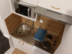 ?️ Studio meublé clé en main – 495 TCC – Tout à pied à Roubaix