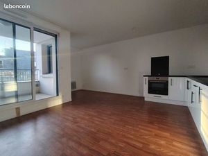 Appartement T2 - 41m² - Balcon - Place de parking