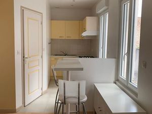 Studio meublé plein centre ville