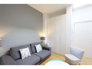 Loue P 2 Meublée 30 m² – 2eme étage – Calme & équipée -435.ANGLET