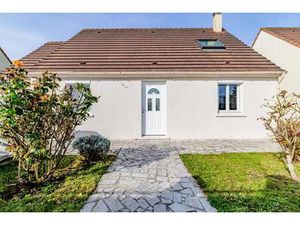 Maison de 7 pièces de 125 m² située à Goussainville