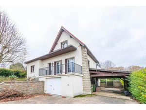 Maison de 5 pièces de 122 m² située à Saint-Germain-de-la-Grange