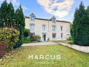 Maison de 9 pièces de luxe en vente à Caen  France