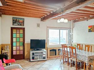 Charmante maison 5 pièces  jardin à Crouttes-sur-Marne