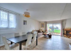 Maison de 5 pièces de 92 m² située à Évry-Courcouronnes