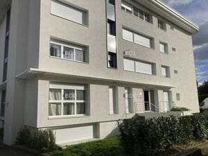 À louer : bureaux de 200 m² en rez-de-jardin à Maisons-Alfort (94)