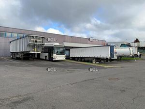 A louer  proche Arpajon (91)  entrepôt à quai