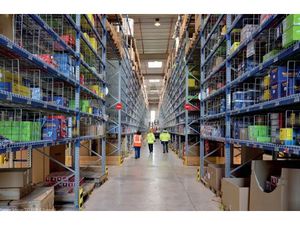 LOGISTIQUE / STOCKAGE à proximité de l'A5 / N104 - ICPE A 30 kilomètres de Paris