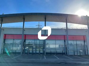 Location Commerce Coignieres 78310