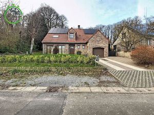 Villa à louer avec garage et terrasse   Le Roeulx (VBD67202)