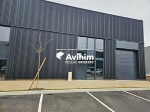 Local d'activité - A LOUER- Parc des peupliers