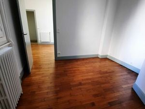 Location appartement 2 pièces 32 m² à Clermont-Ferrand (63000)