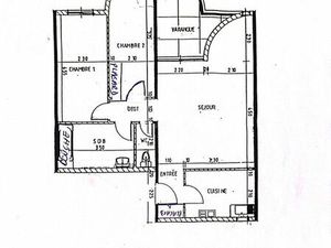 F3 avec varangue  piscine résidentielle  au Moufia