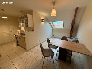 Studio meublé à louer