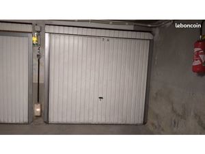 A louer Garage box fermé
